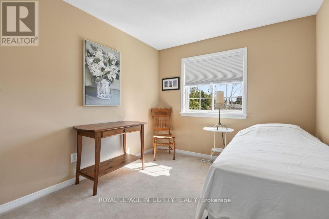 416 WISTERIA CRESCENT - Image 22