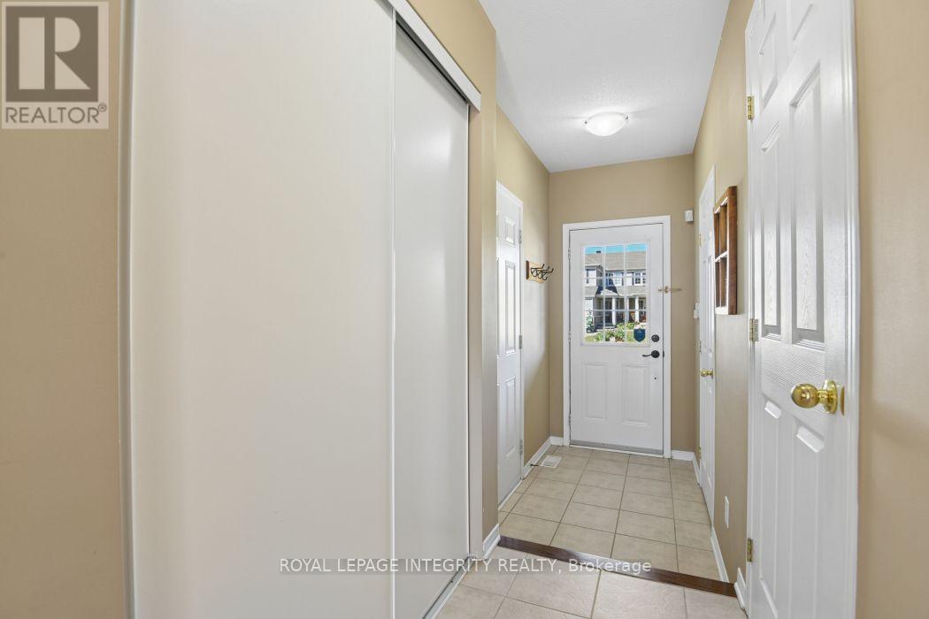 416 WISTERIA CRESCENT - 4