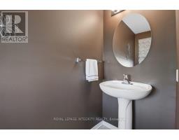 416 Wisteria Crescent, Ottawa, ON K1V0P1 Photo 15