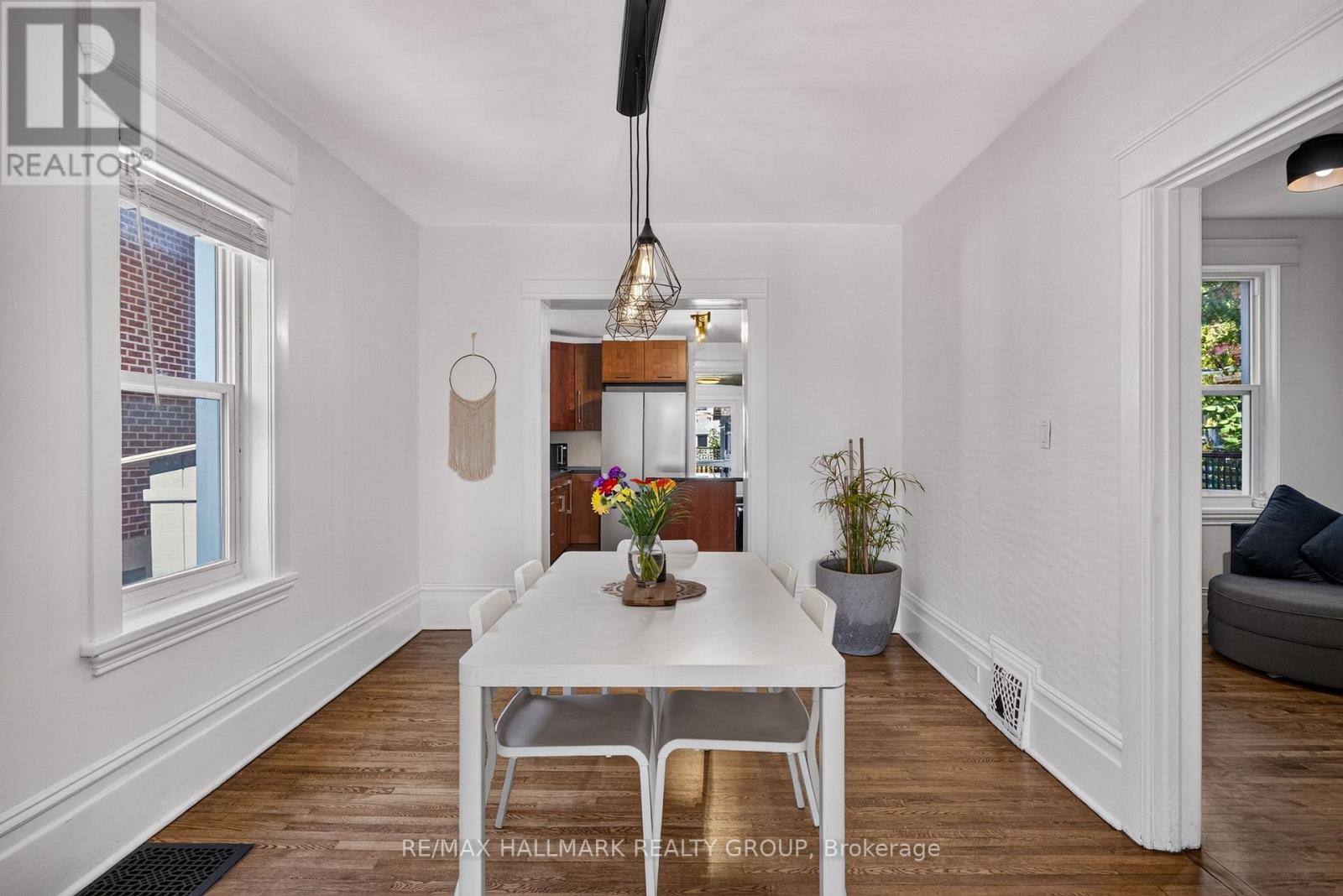 109 LEES AVENUE - 13
