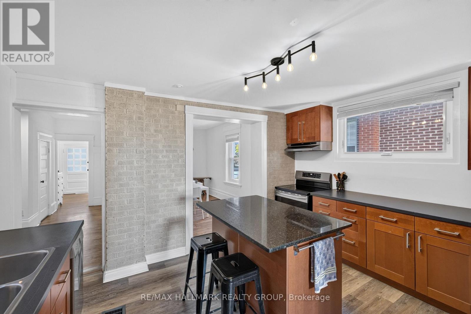 109 LEES AVENUE - Image 17