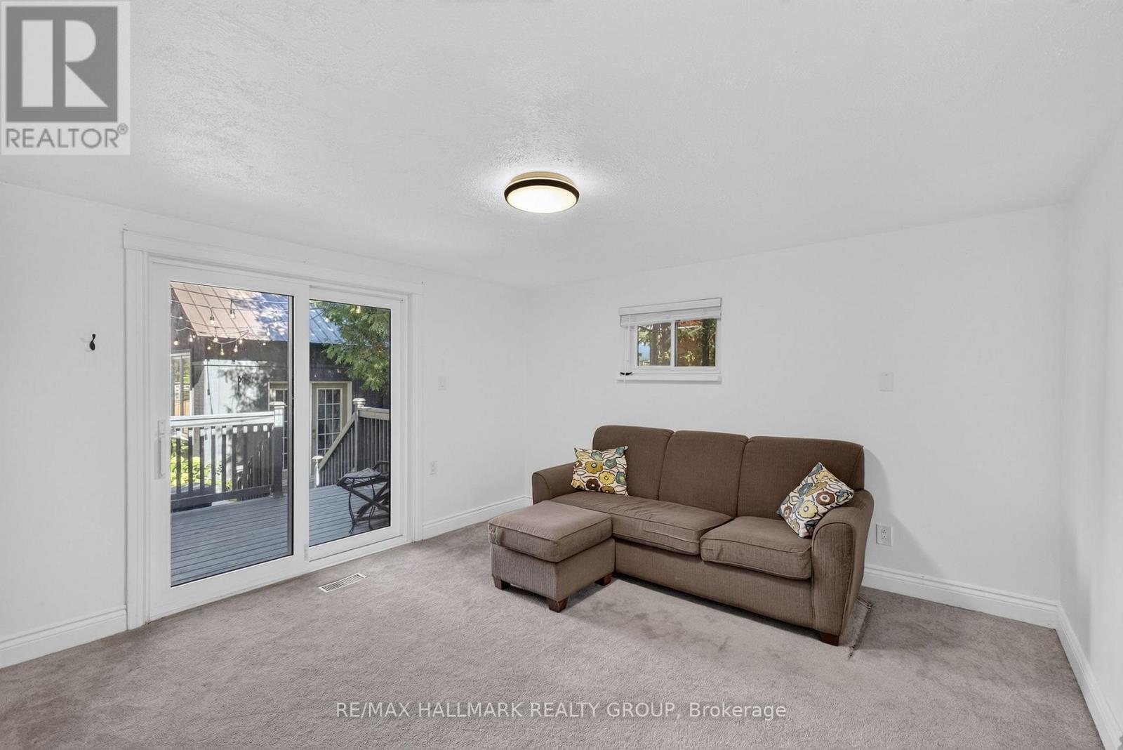 109 LEES AVENUE - Image 22