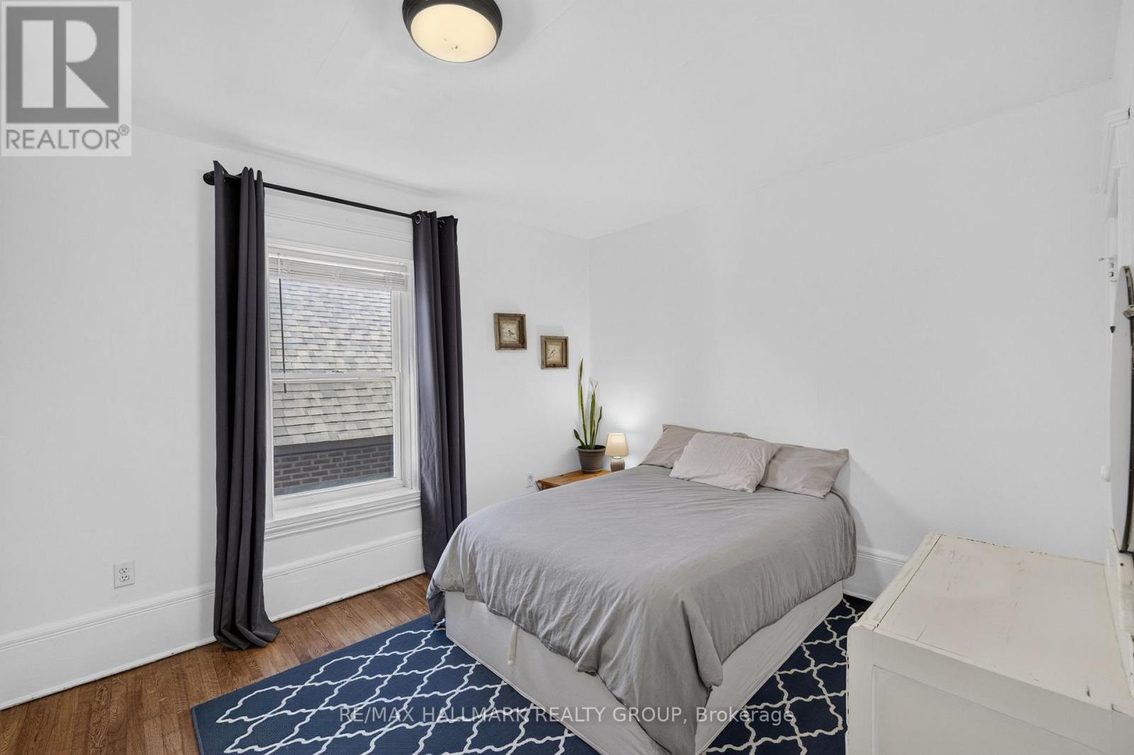109 LEES AVENUE - Image 30