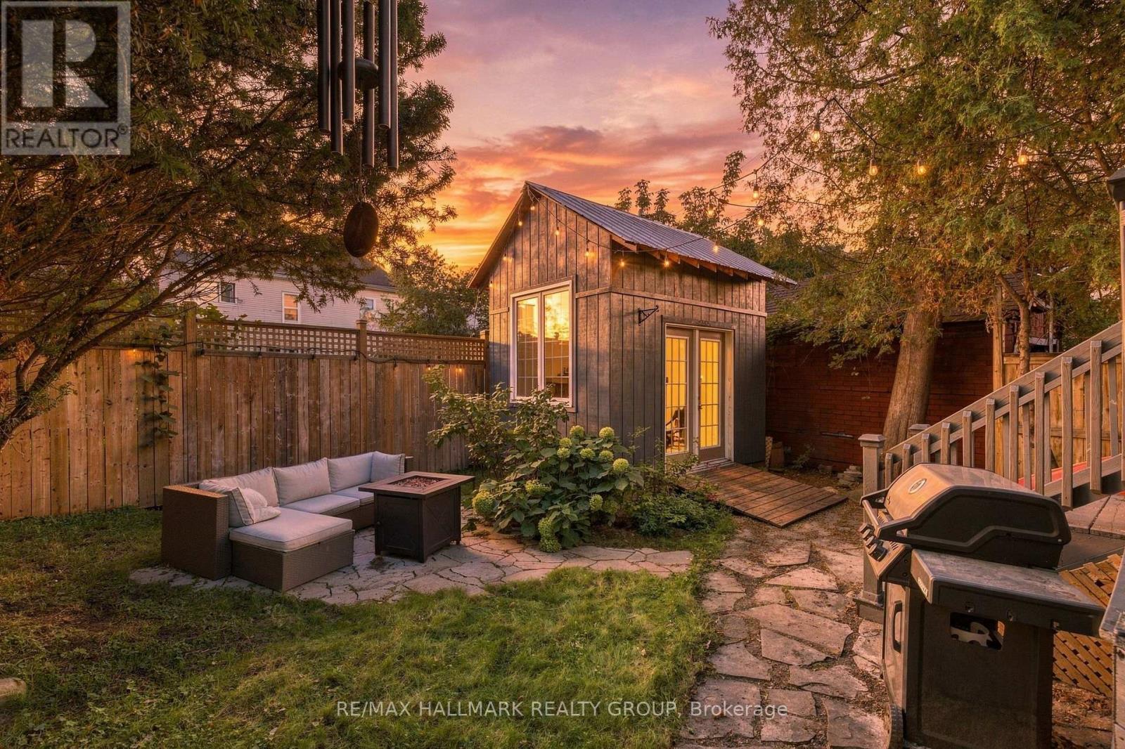 109 LEES AVENUE - Image 41
