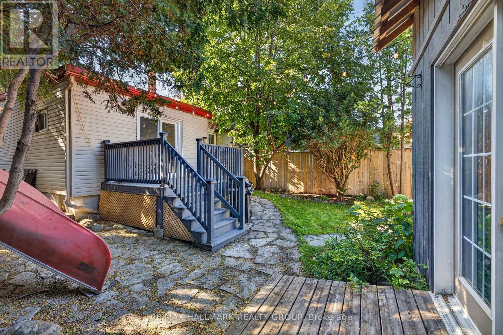 109 LEES AVENUE - Image 43