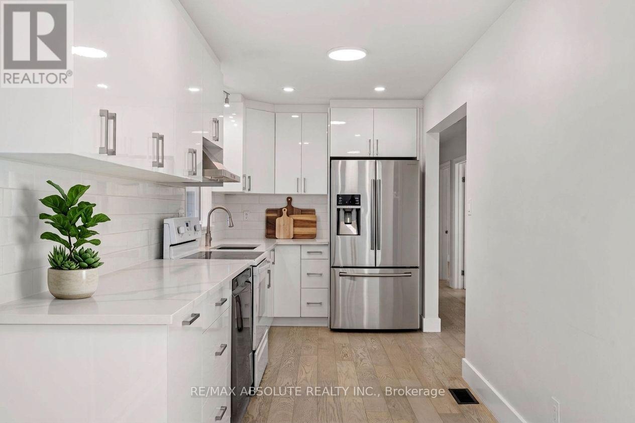 9 EPWORTH AVENUE - 12