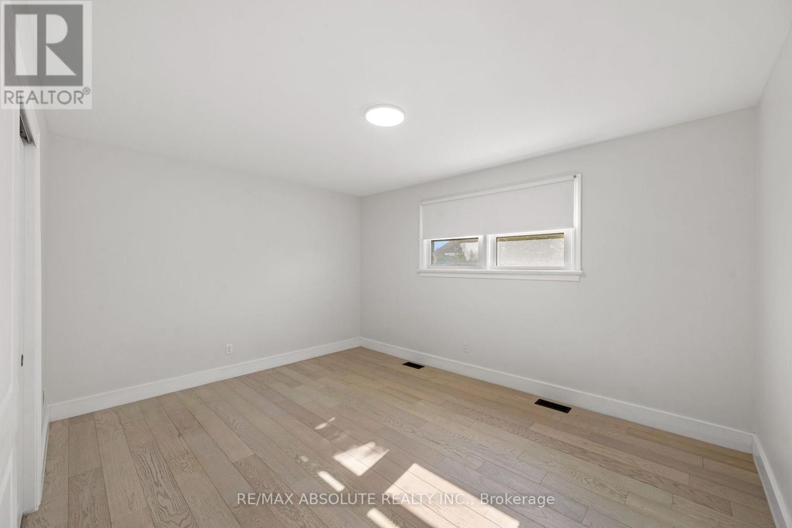 9 EPWORTH AVENUE - 20