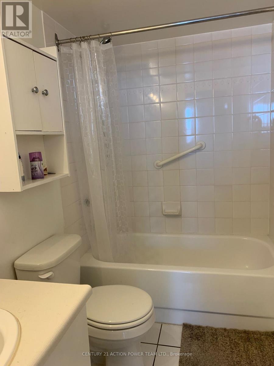 #1010 1440 HERON ROAD - 5