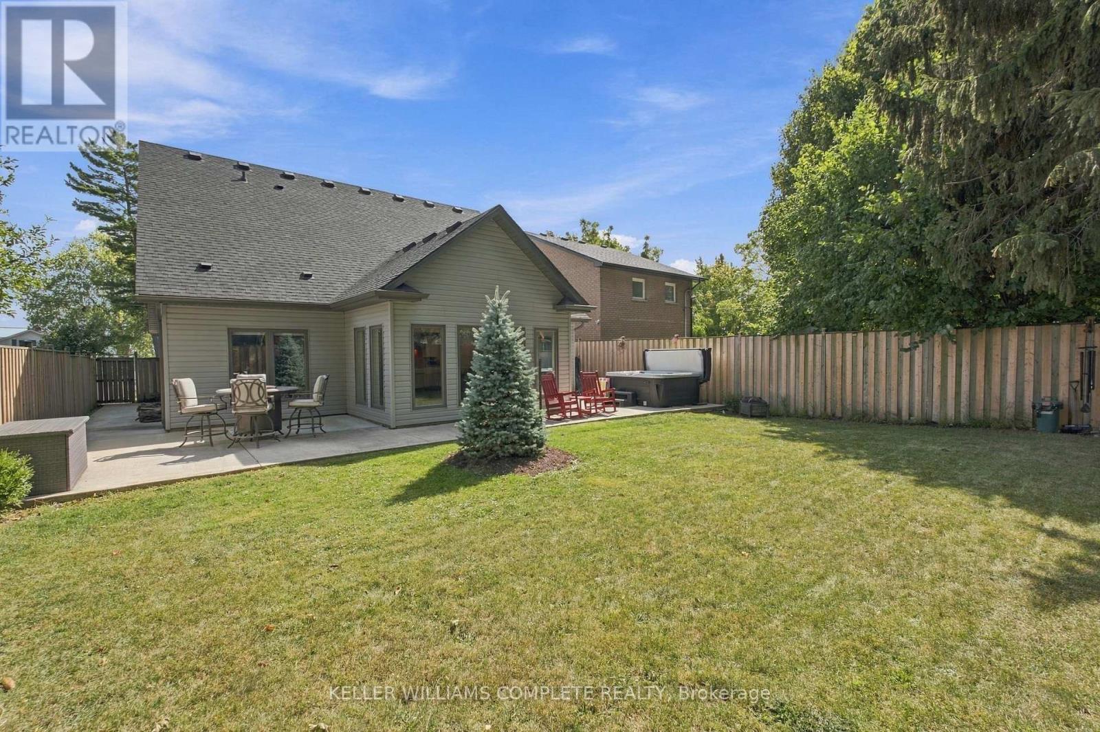3710 CRYSTAL BEACH DRIVE N - 34