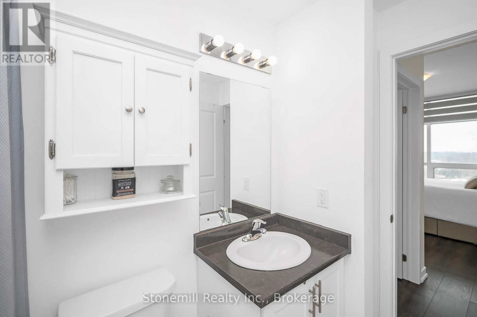 #701 450 DUNDAS STREET E - 21