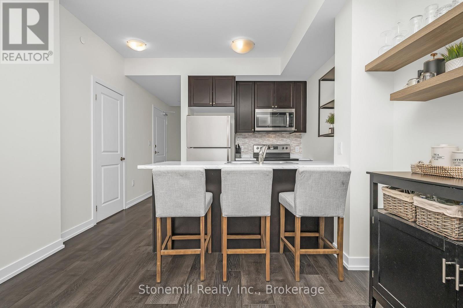 #701 450 DUNDAS STREET E - 5