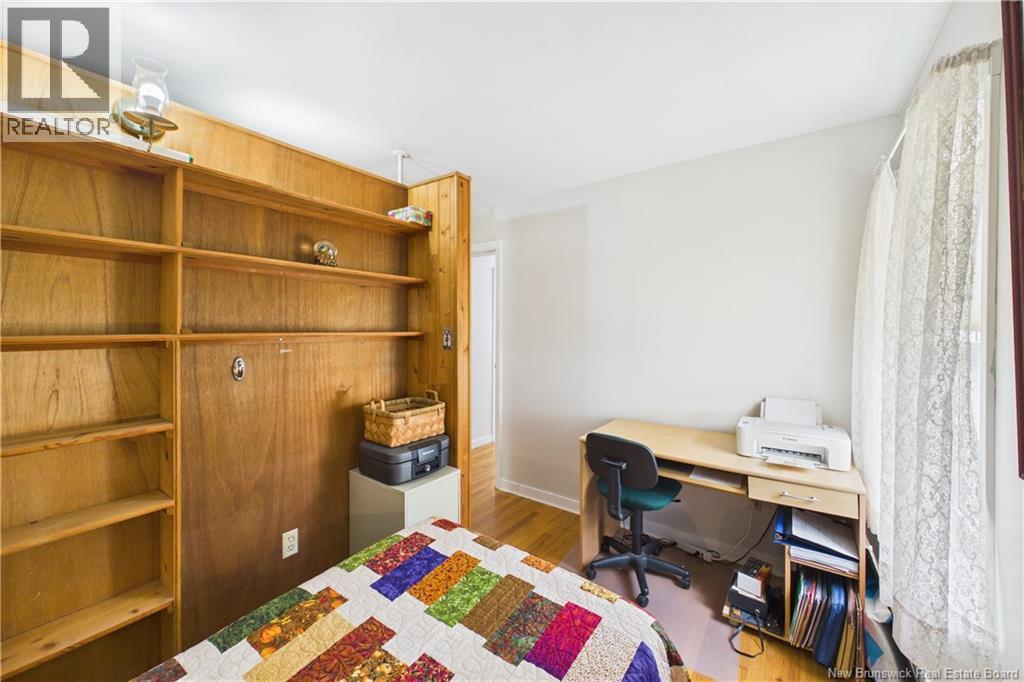 13 Squire Street - 14