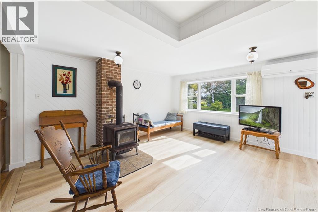 13 Squire Street - Image 25