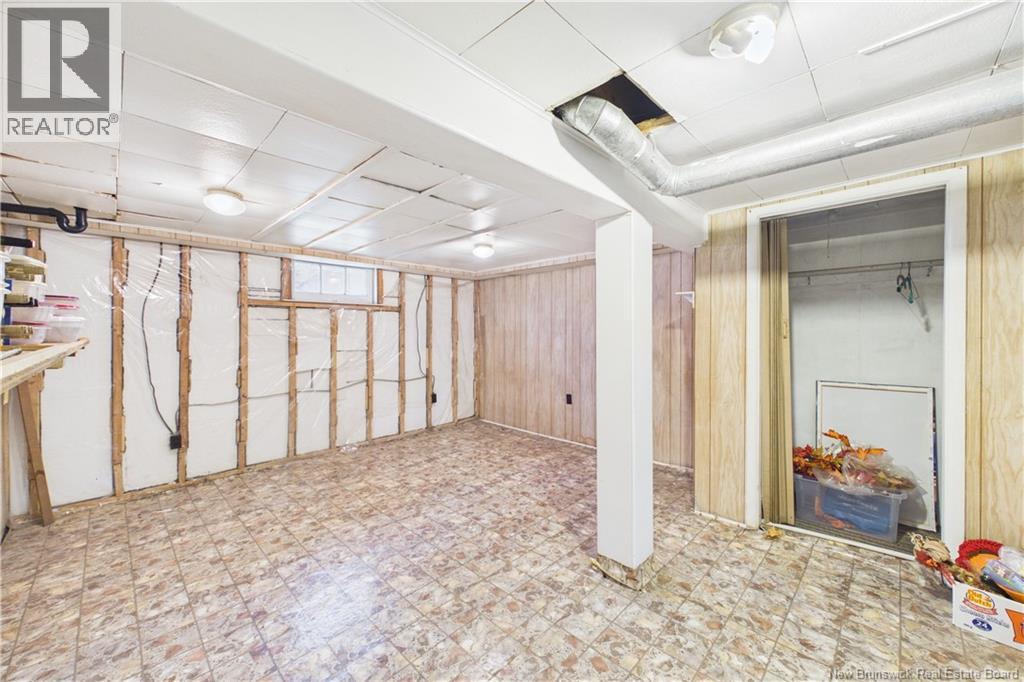 13 Squire Street - Image 29
