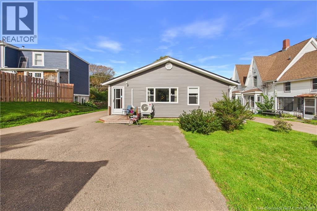 13 Squire Street - Image 3