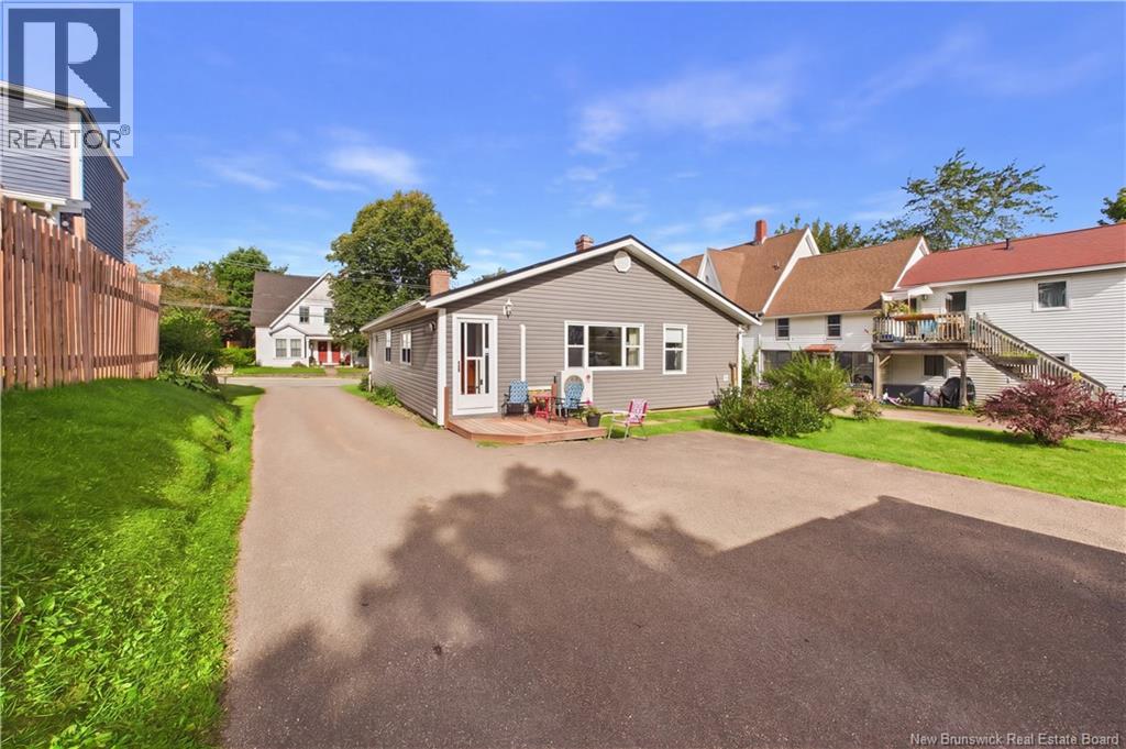 13 Squire Street - Image 31