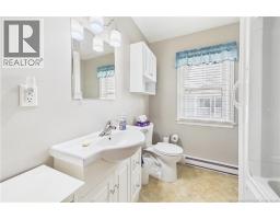 13 Squire Street, Sackville, NB E4L4K8 Photo 17