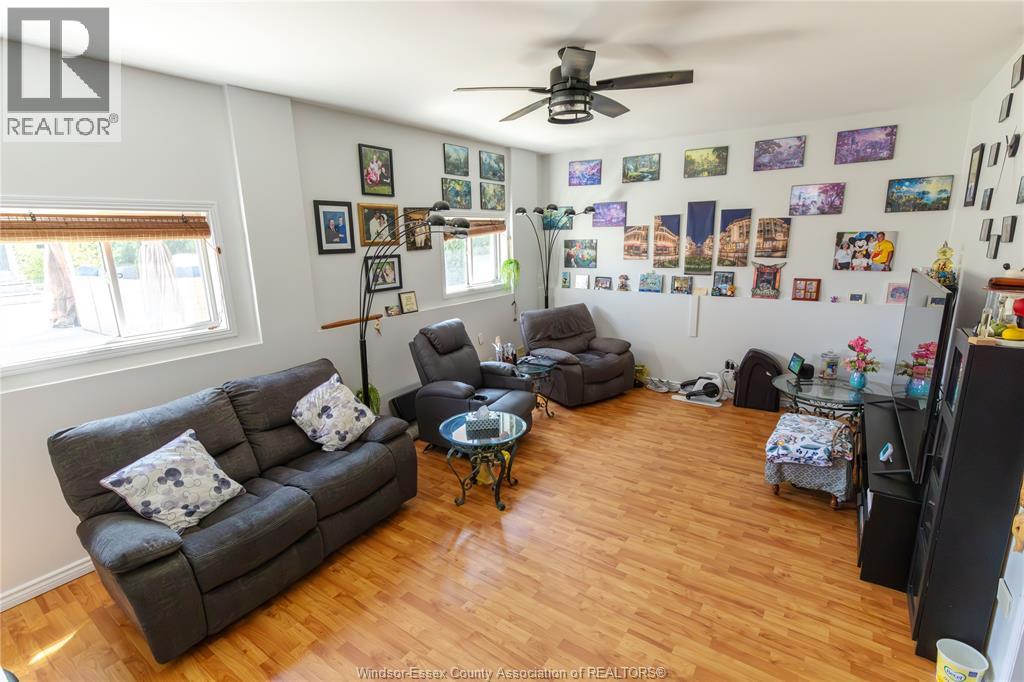 1479 SOUTHDALE - Image 33