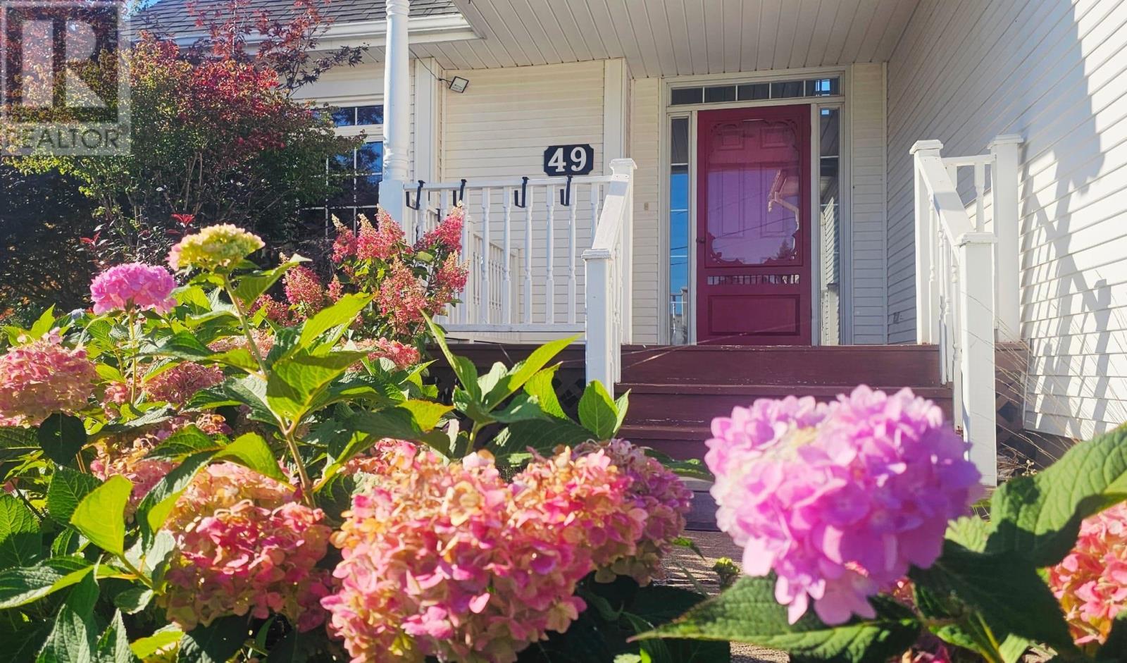 49 Bell Crescent - 2
