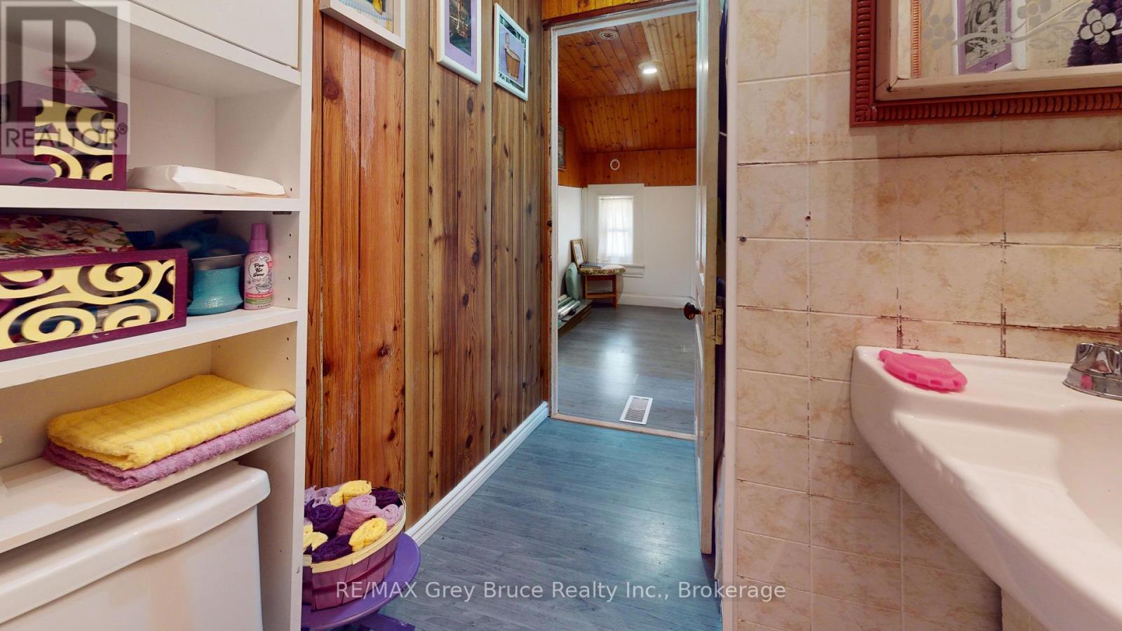 18 12TH STREET SE STREET - 22