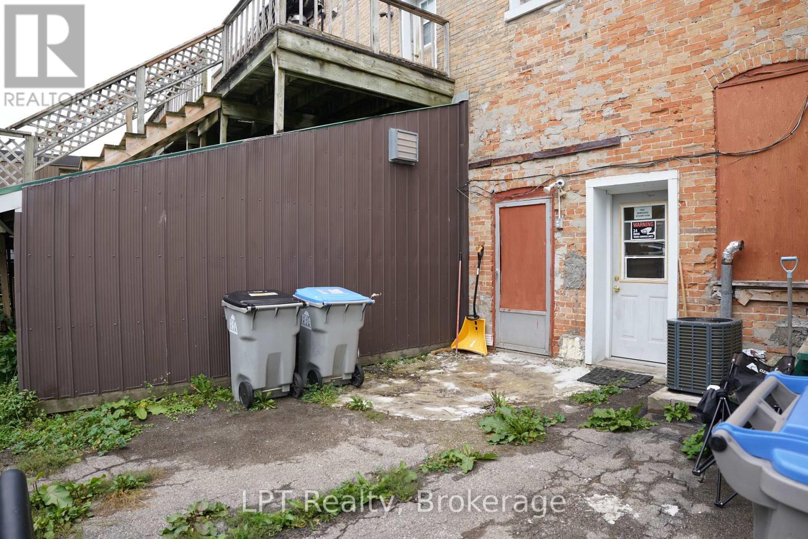 551 Turnberry Street — photo 22