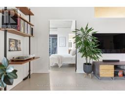 204 - 19 Brant Street, Toronto, ON M5V2L2 Photo 18