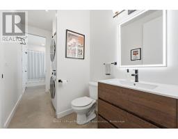 204 - 19 Brant Street, Toronto, ON M5V2L2 Photo 21