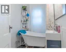 1546 California Avenue, Windsor, ON N9B3A3 Photo 24