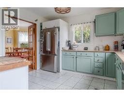 1546 California Avenue, Windsor, ON N9B3A3 Photo 12