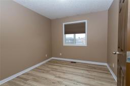 12 Coulter Way, Brandon, MB R7A2V7 Photo 13