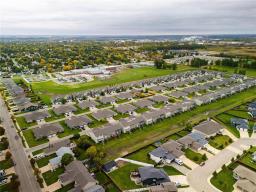 12 Coulter Way, Brandon, MB R7A2V7 Photo 21
