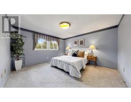 103 Peevers Crescent, Newmarket, ON L3Y7T2 Photo 26