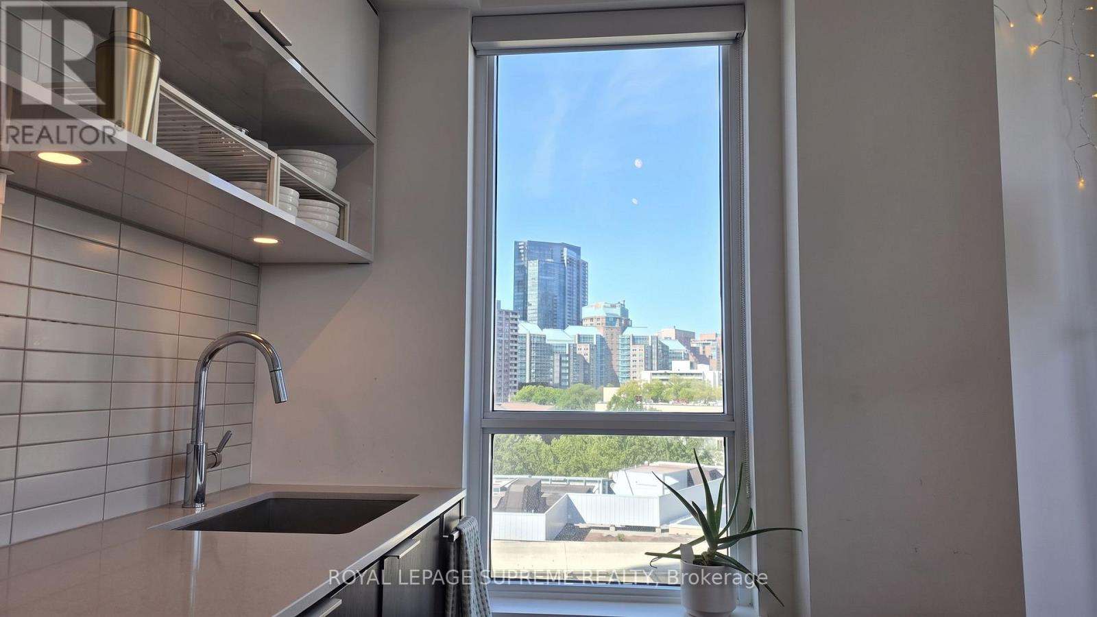 159 Wellesley Street East — photo 7