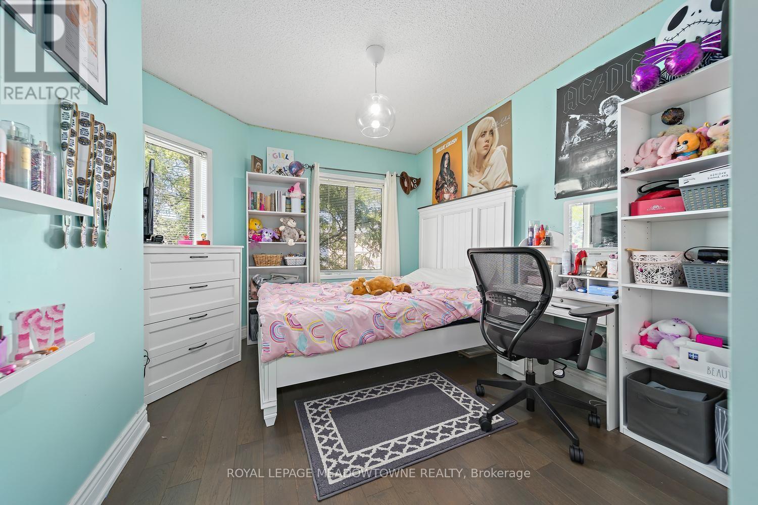 #87 200 CRESTHAVEN ROAD - 22