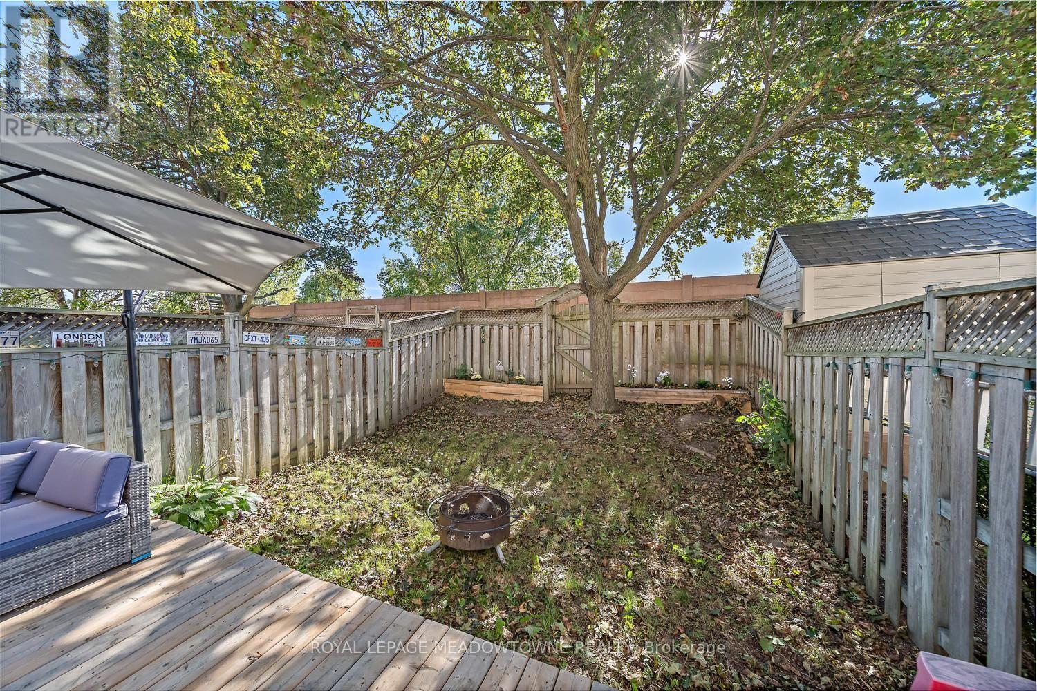 #87 200 CRESTHAVEN ROAD - 33