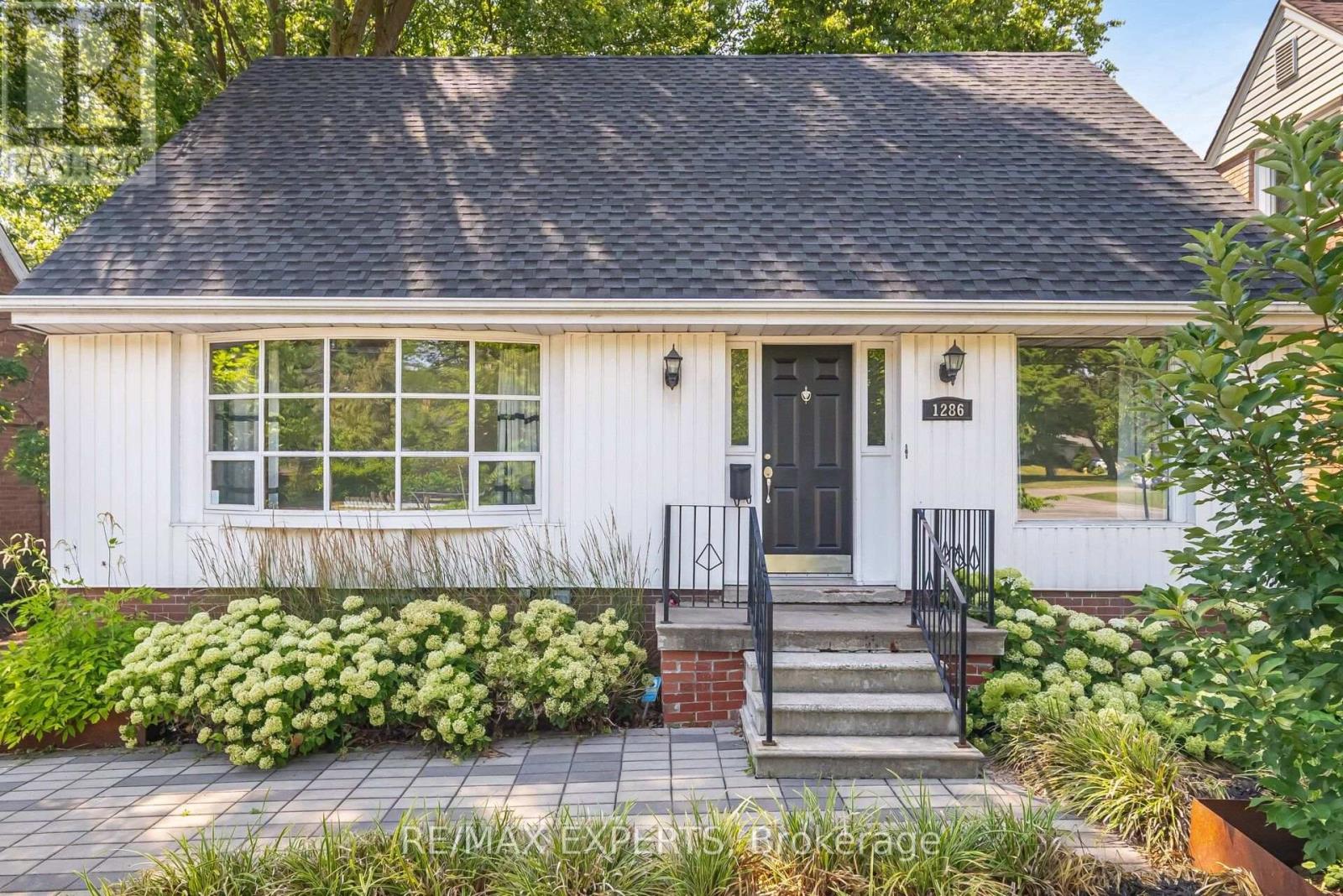 1286 KIPLING AVENUE - 1
