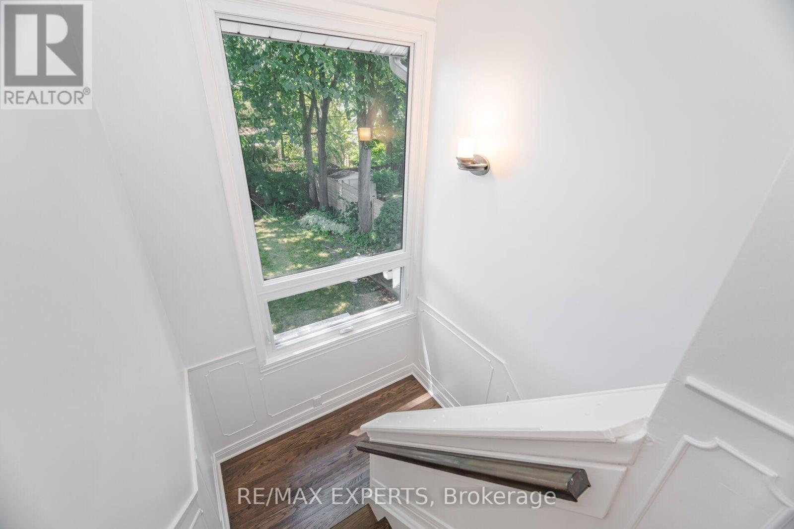 1286 KIPLING AVENUE - 23