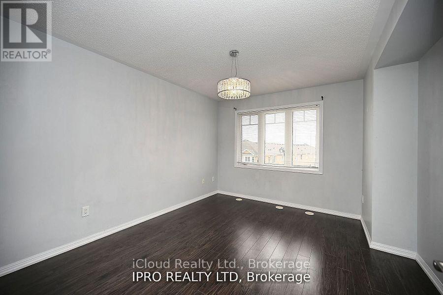 227 SLINGSBY LANDING - 23