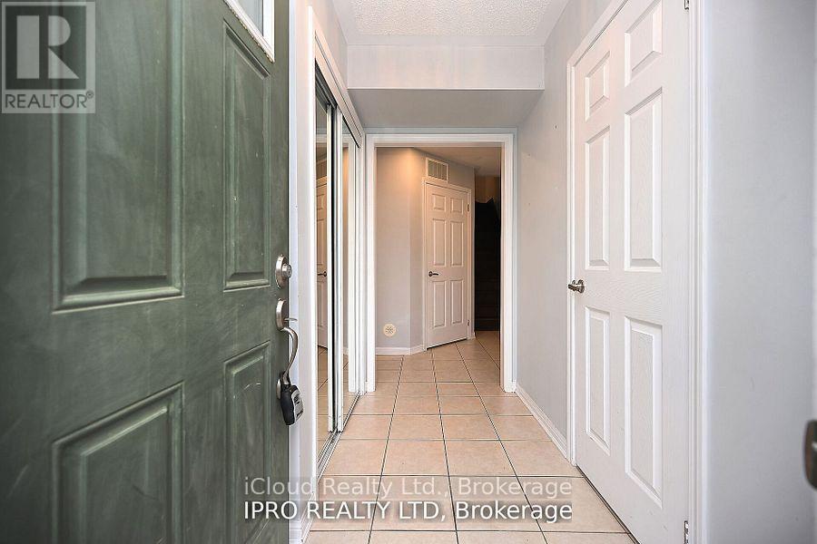 227 SLINGSBY LANDING - 4