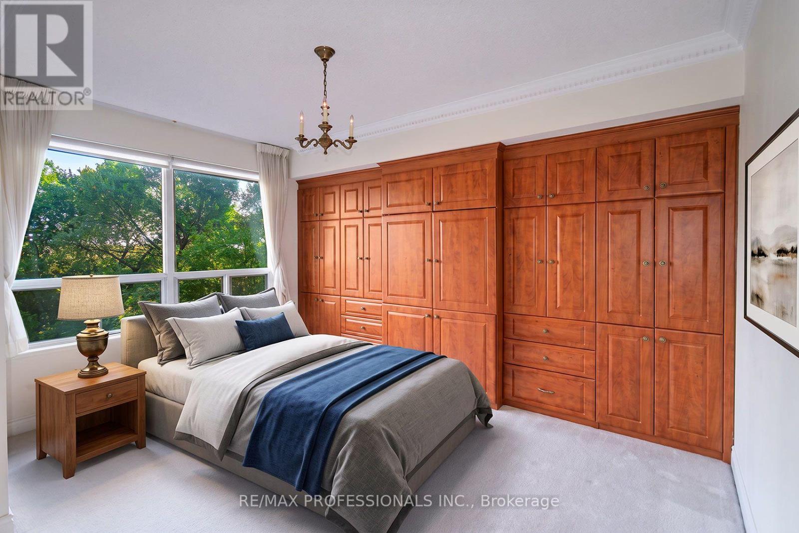 #606 2 ABERFOYLE CRESCENT - Image 33