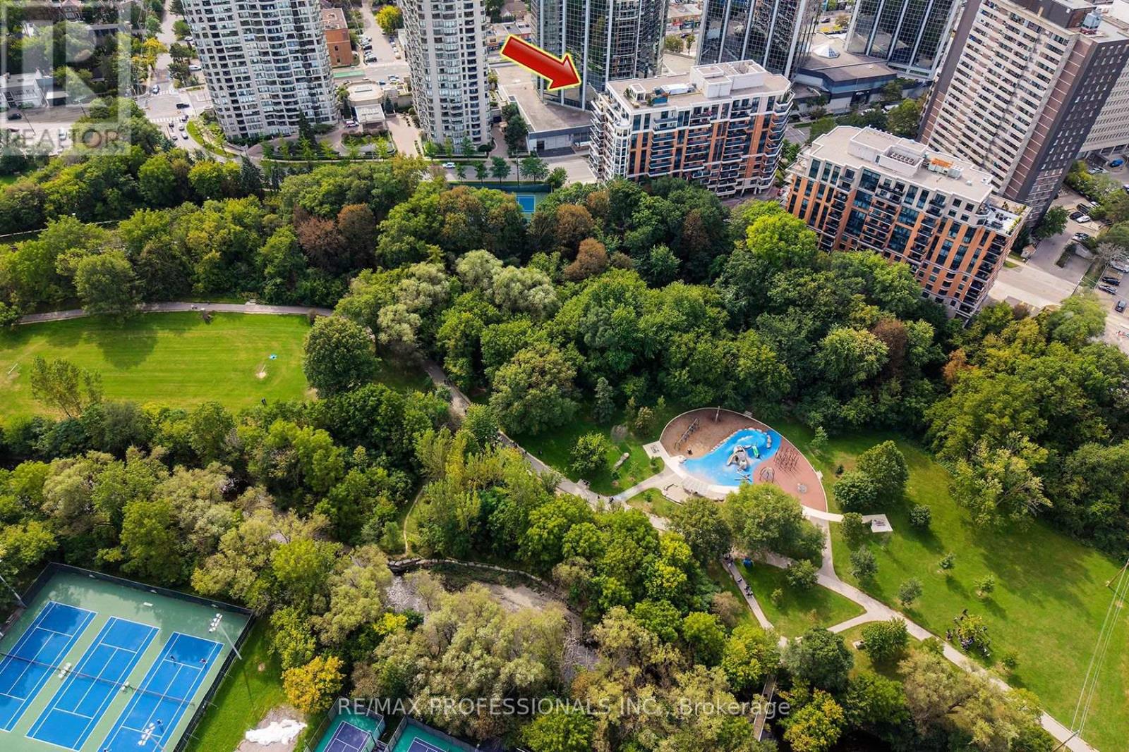 #606 2 ABERFOYLE CRESCENT - Image 40