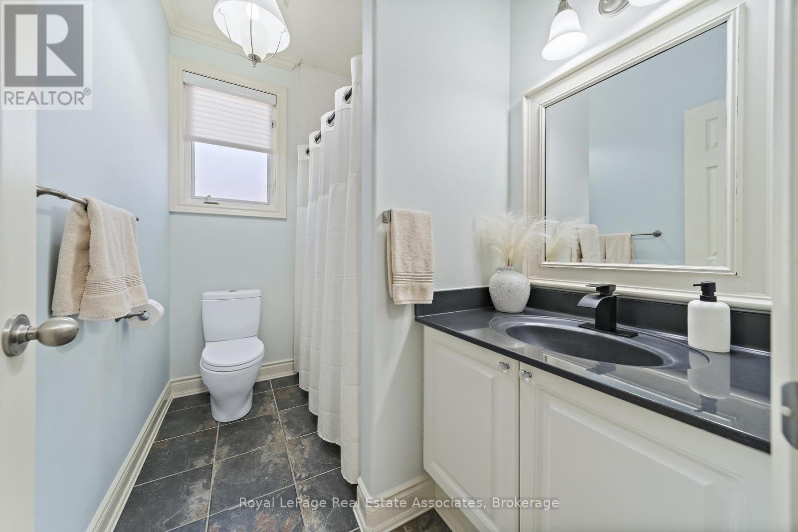 50 ARBORGLEN DRIVE - 30