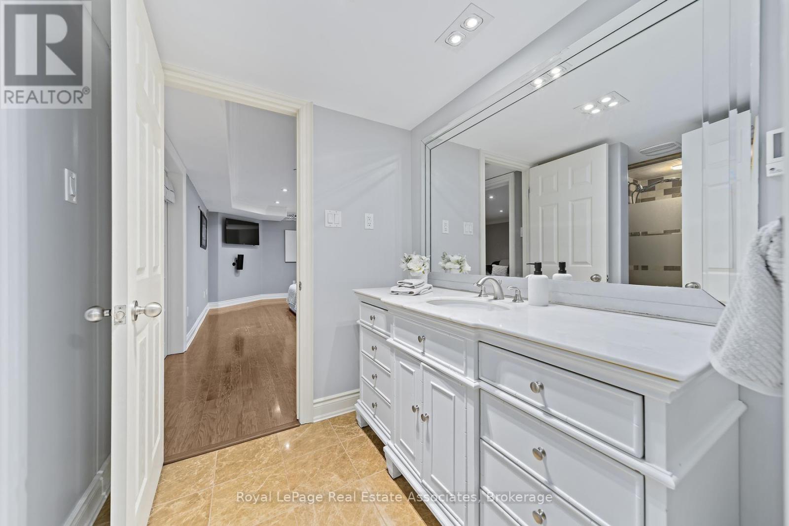 50 ARBORGLEN DRIVE - Image 35