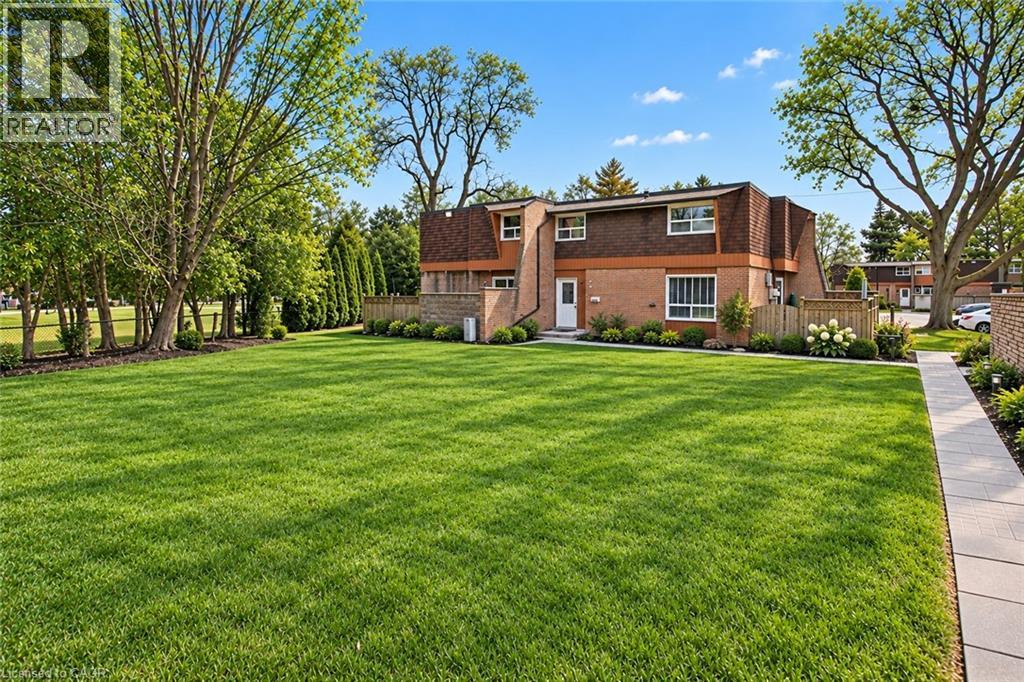Photo of 661 FRANCIS Road