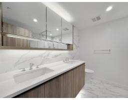 31xx 13778 100 Avenue, Surrey, BC V3T0V3 Photo 15