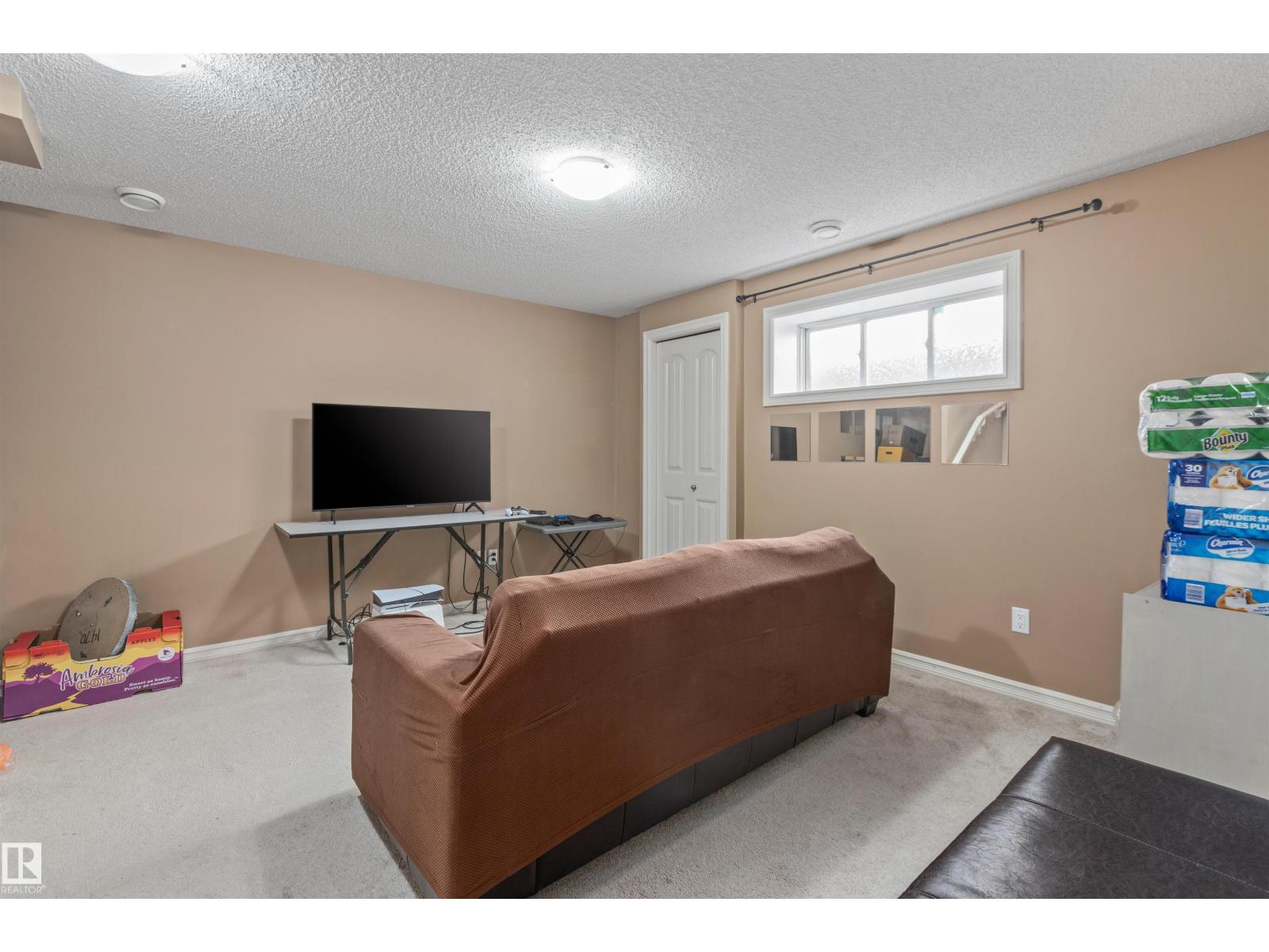 949 VALOUR WY NW - 19