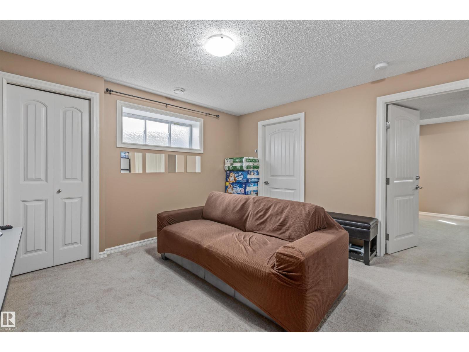 949 VALOUR WY NW - 17