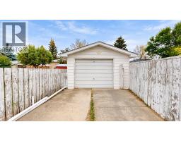 518 11 Street N, Lethbridge, AB T1H2E5 Photo 31