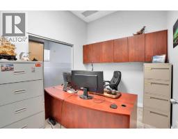 880 4 Avenue Sw, Calgary, AB T2P0K4 Photo 15