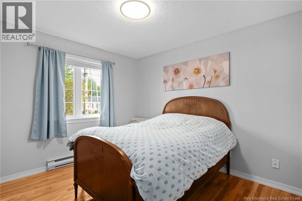 122 Dolbeau Street - 17